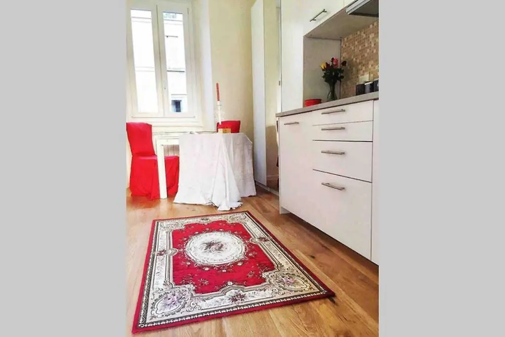 The Small Cozy Studio Porta Venezia 밀라노 0*,